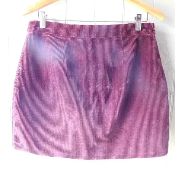 💕Corduroy Plum Mini Skirt - Picture 2 of 7